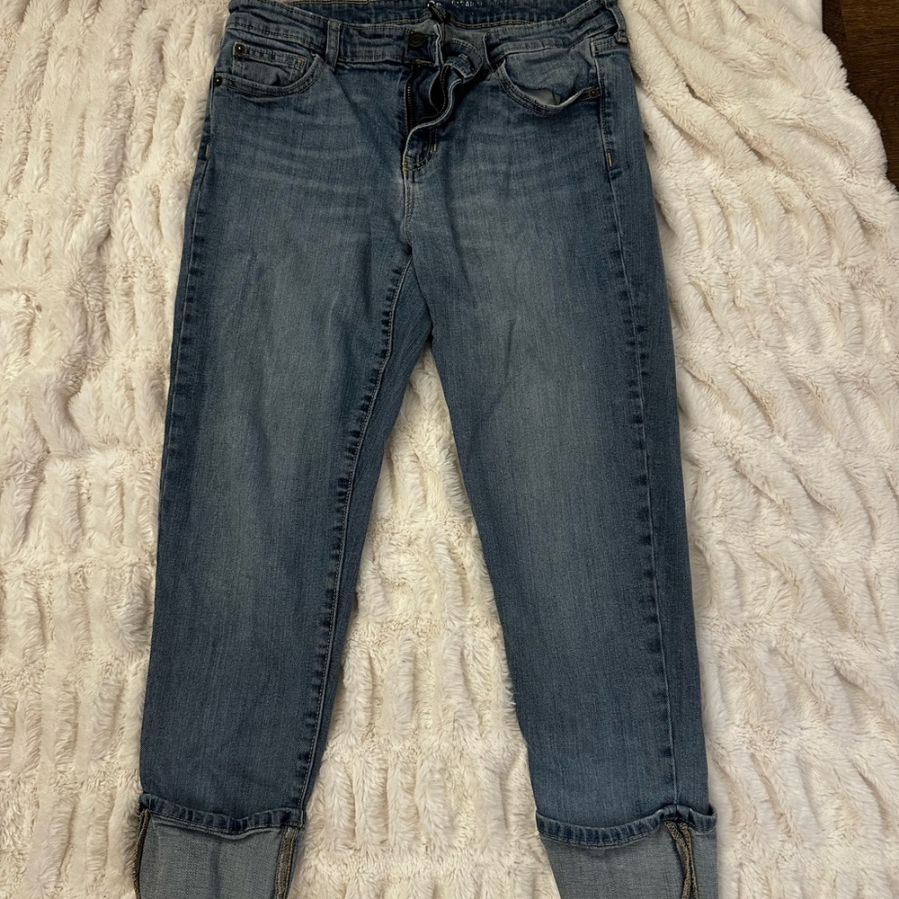 Classic Blue Women's Capri’s